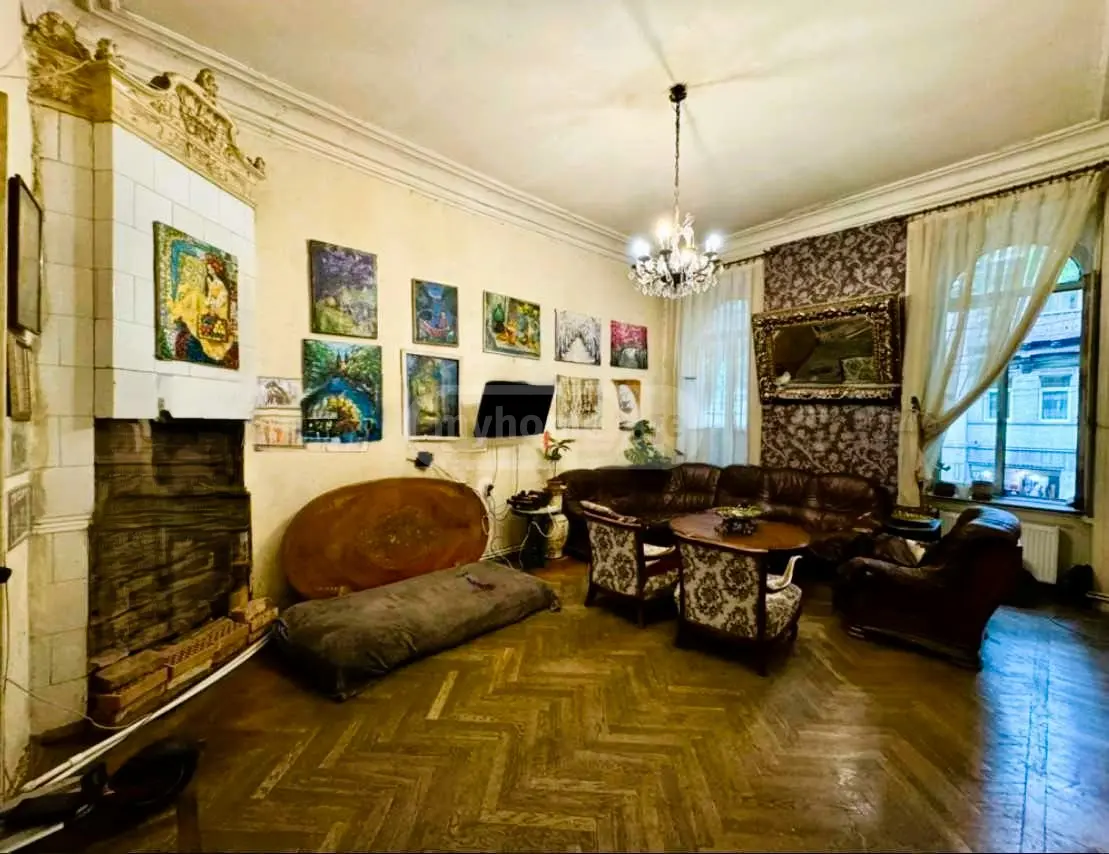 For Sale 4 room  Apartment in Vera dist.