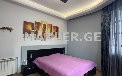  Сдаётся 3 комнатная  Квартира в Шанхаи