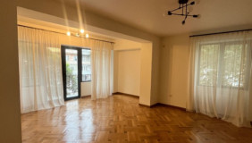 For Sale 140 m² space Office in Saburtalo dist.