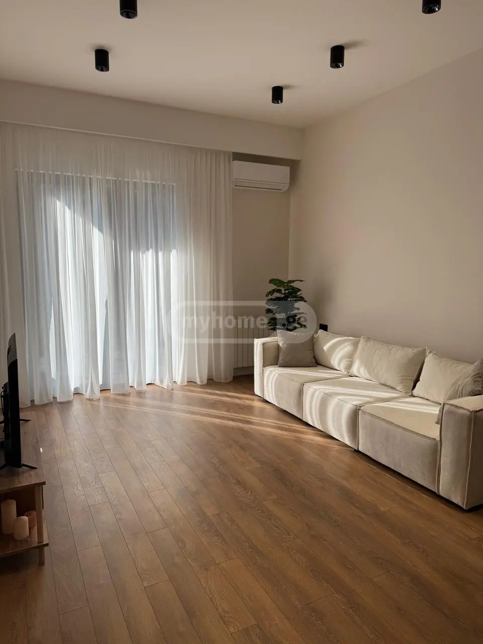 For Sale 2 room  Apartment in Isani dist.