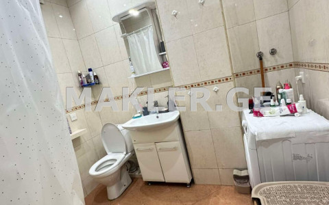  Продается 3 комнатная  Квартира в Сабуртало  на ул. Тамарашвили 