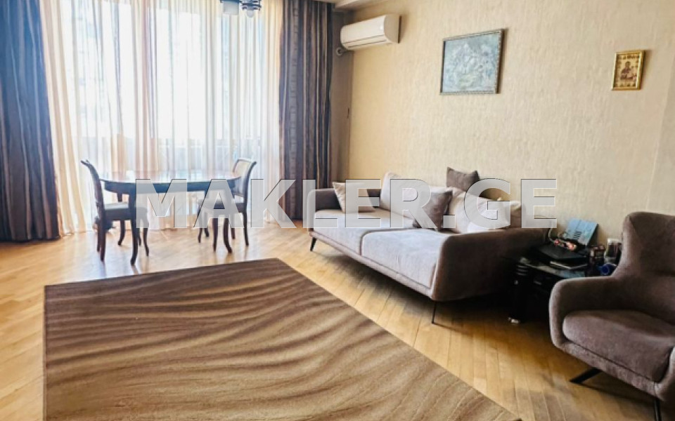  Продается 3 комнатная  Квартира в Сабуртало  на ул. Тамарашвили 