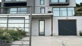 For Rent 600 m² space Private House in Kojori