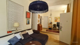 For Sale 4 room  Apartment in Mtatsminda dist. (Old Tbilisi)