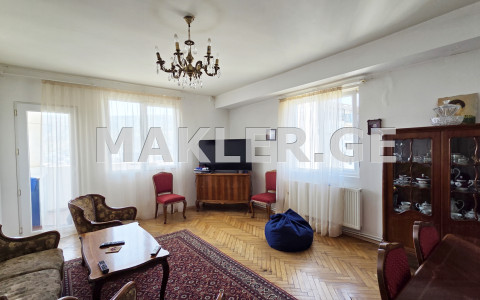  იყიდება 4 ოთახიანი  ბინა საბურთალოზე  ფანასკერტელ-ციციშვილის ქუჩაზე 