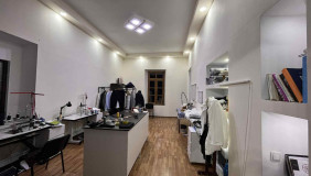 For Sale 70 m² space Office in Chugureti dist.