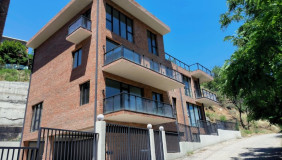 For Sale 2289 m² space Private House in Krtsanisi dist.