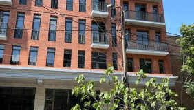 Satılık 3   Daire in Mtatsminda dist. (Old Tbilisi)