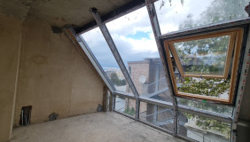 Satılık 3   Daire in Mtatsminda dist. (Old Tbilisi)