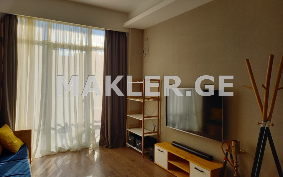  იყიდება 2 ოთახიანი  ბინა ლისის ტბაზე  ავთო ვარაზის ქუჩა 