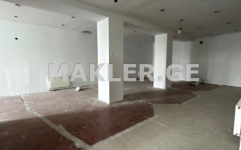  იყიდება 174 m² ფართობის ოფისი ვერაზე  კოსტავას ქუჩაზე 