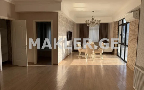  出租 3 room  公寓 萨布尔塔洛区  in Mirotadze st. 
