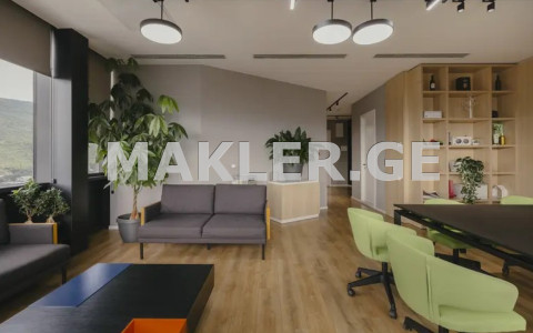  იყიდება 4 ოთახიანი  ბინა ვაკეში