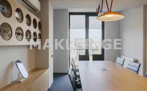  For Sale 4 room  Apartment in Vake dist.  Zurab Avalishvili Street 