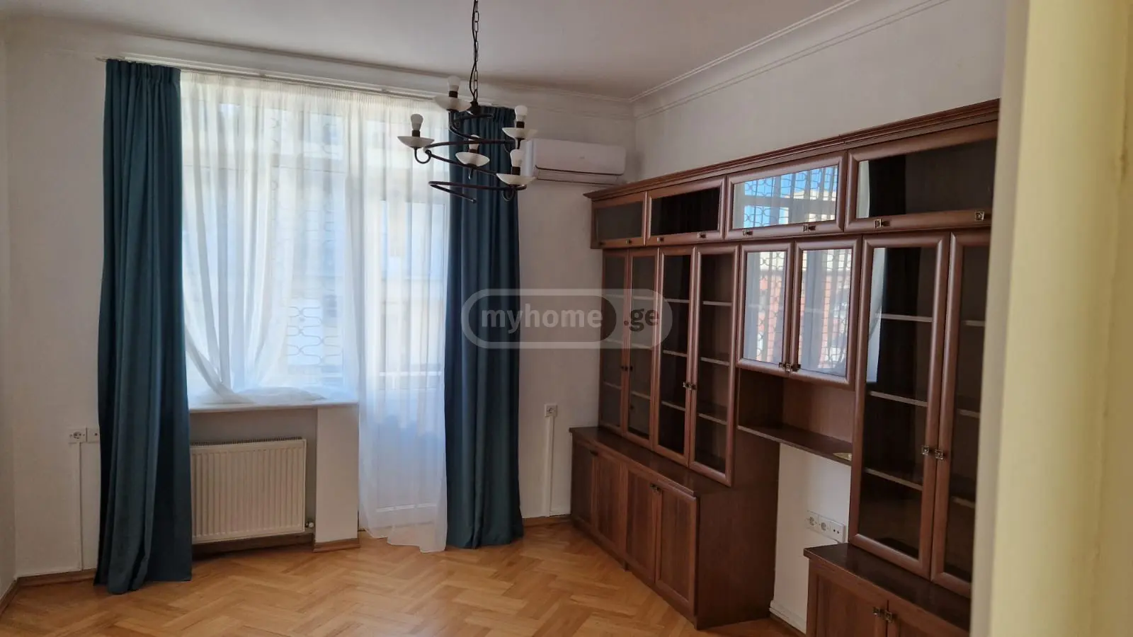 For Rent 5 room  Apartment in Vera dist.