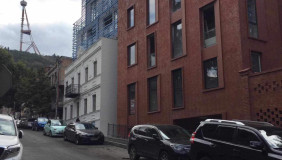 For Sale 460 m² space Commercial space in Vera dist.