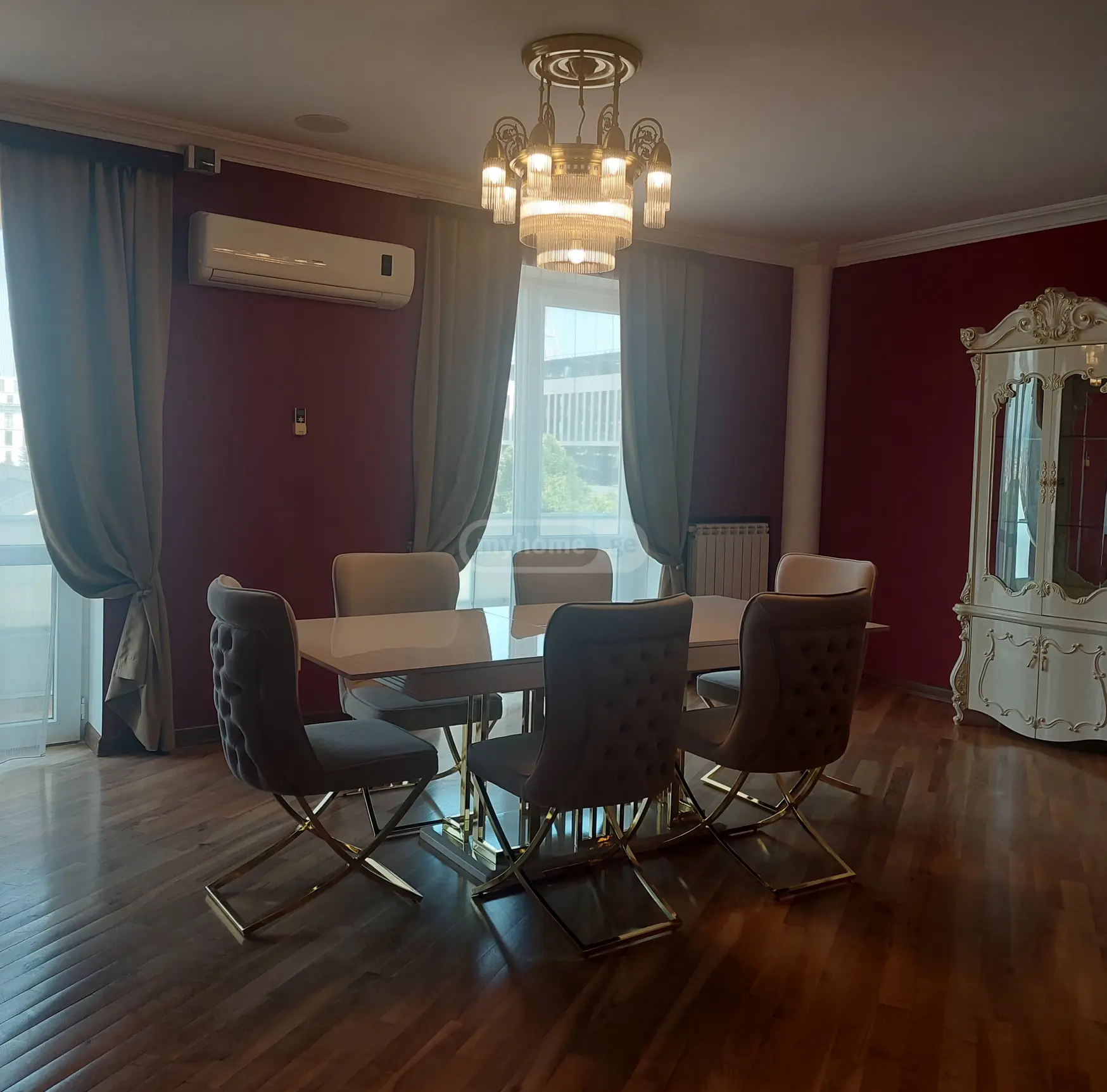 For Rent 7 room  Apartment in Vake dist.