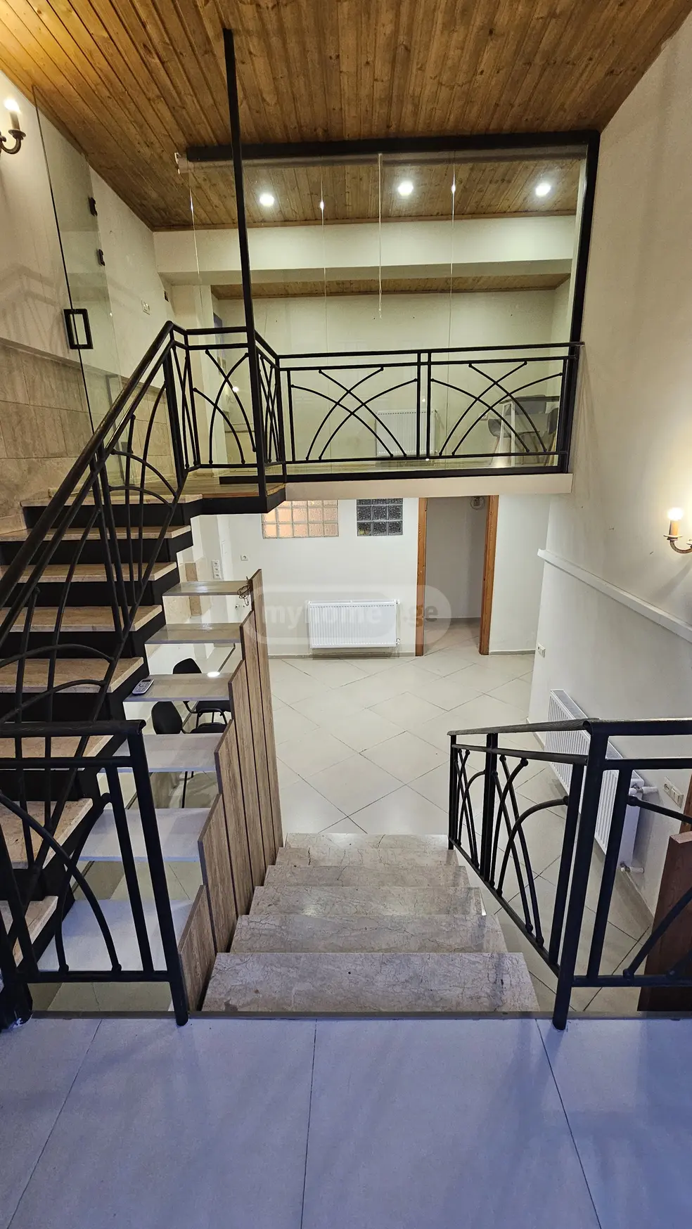 Kiralık 60 m²  İşyeri in Vake dist.