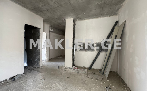  Продается 4 комнатная  Квартира в Ваке  на пр. И. Чавчавадзе 