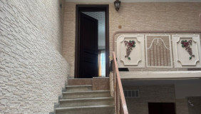 იყიდება 621 m² ფართობის საკუთარი სახლი ვეძისში