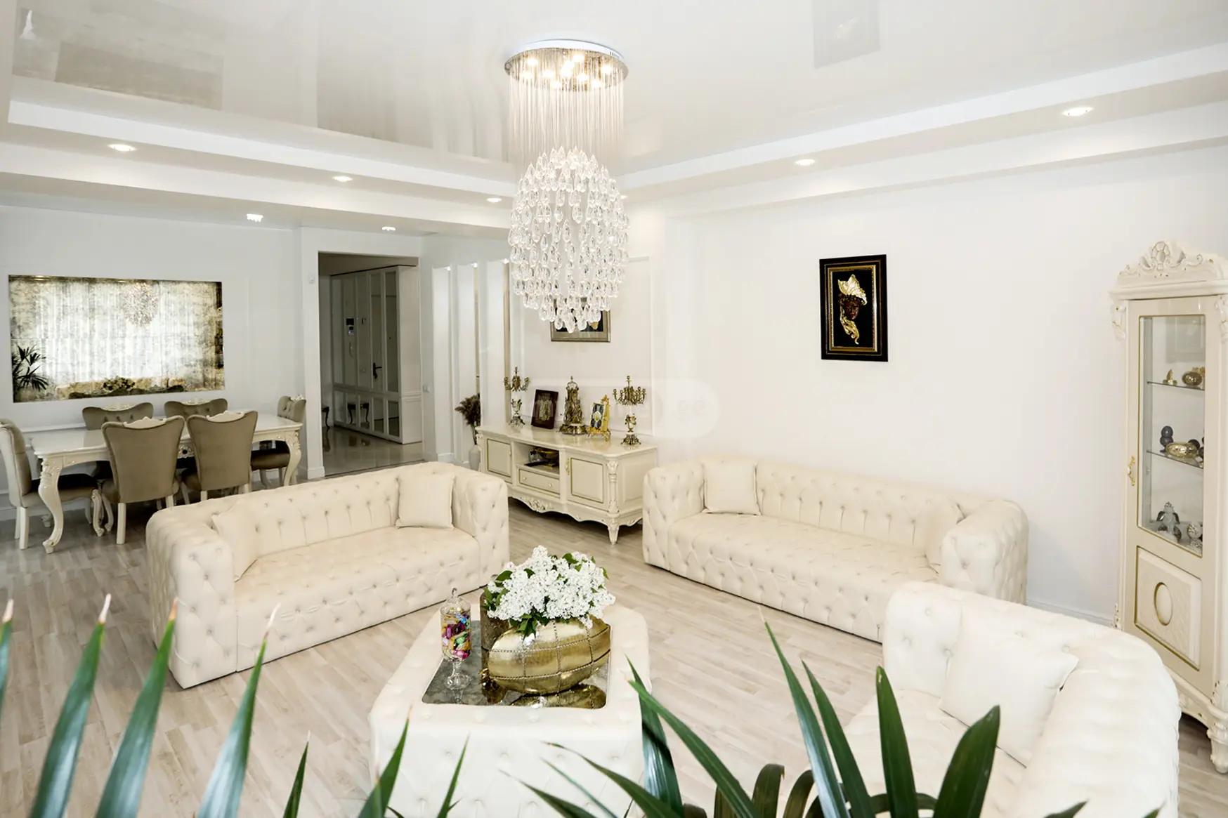 For Rent 5 room  Apartment in Saburtalo dist.
