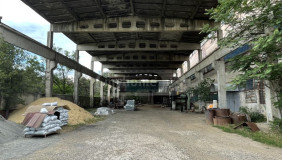 For Rent 1550 m² space Commercial space in Kukia