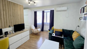 Продается 2 комнатная  Квартира на Плато Нуцебидзе