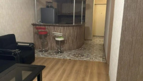 იყიდება 3 ოთახიანი  ბინა საბურთალოზე