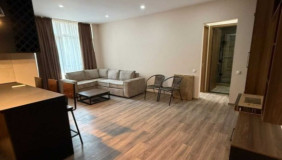 Продается 3 комнатная  Квартира на Озере Лиси