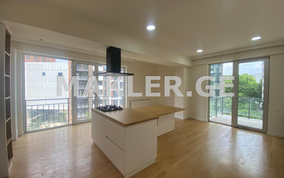  出售 4 room  公寓 in Ortachala  in Gorgasali st. 