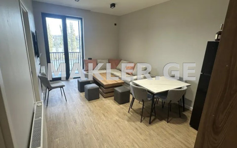  出售 2 room  公寓 萨布尔塔洛区  In Fermtserta St. 