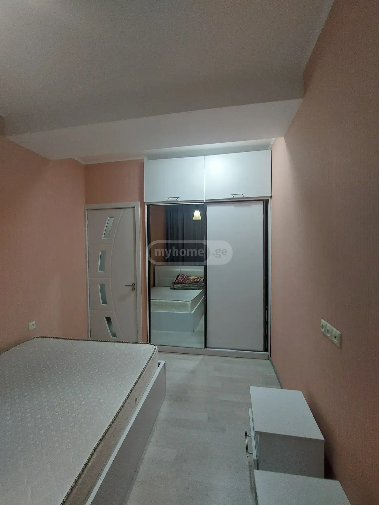  Kiralık 3   Daire in Saburtalo dist.  in Kavtaradze st. 