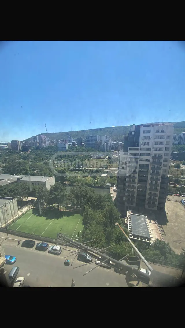 Продается 4 комнатная  Квартира в Сабуртало