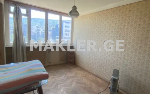  For Sale 4 room  Apartment in Saburtalo dist.  in M. Balanchivadze st. 