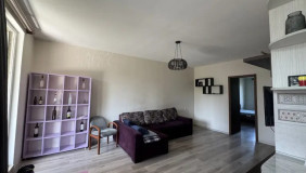 Продается 2 комнатная  Квартира в Сабуртало