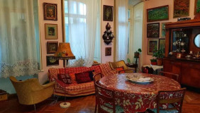 For Sale 3 room  Apartment in Abanotubani dit. (Old Tbilisi)