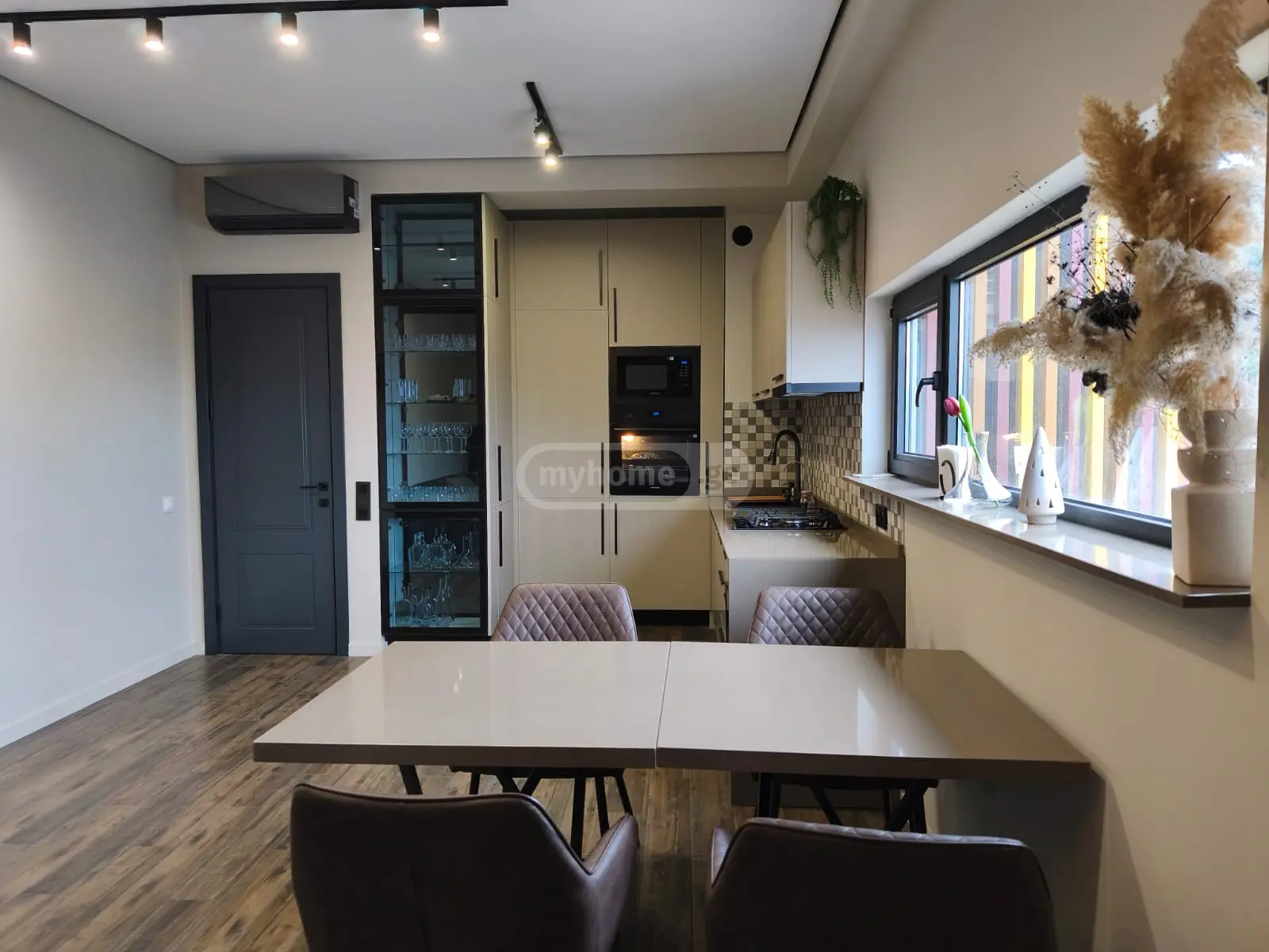  ქირავდება 3 ოთახიანი  ბინა ლისის ტბაზე