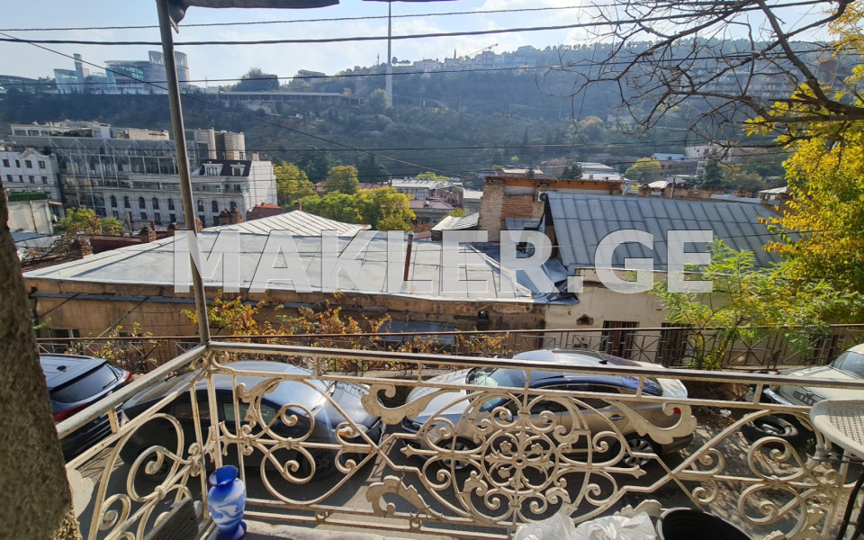  Продается 348 m² площадь Частный дом на Мтацминда  (Старый Тбилиси)  на ул. С.Месхи 