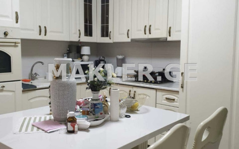  Satılık 3   Daire in Saburtalo dist.