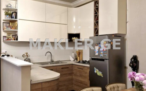  Satılık 3   Daire in Saburtalo dist.  in Ana Politkovskaya st. 