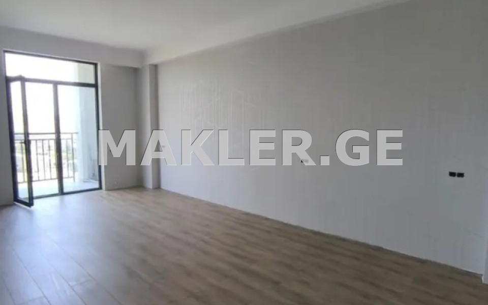  Продается 3 комнатная  Квартира на Озере Лиси  Улица Авто Варази 