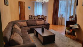 For Sale 5 room  Apartment in Vake dist.
