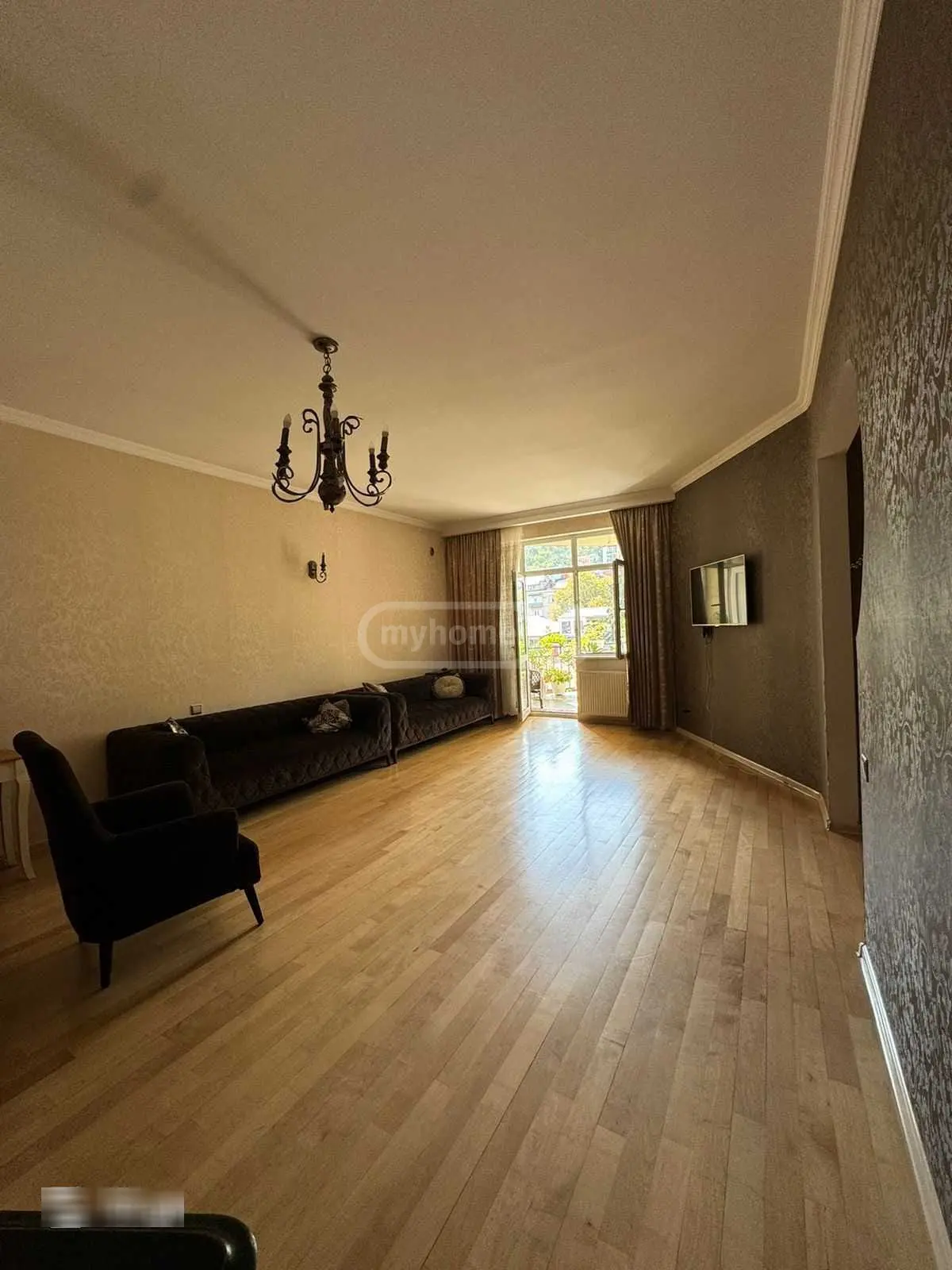 Продается 4 комнатная  Квартира в Ваке