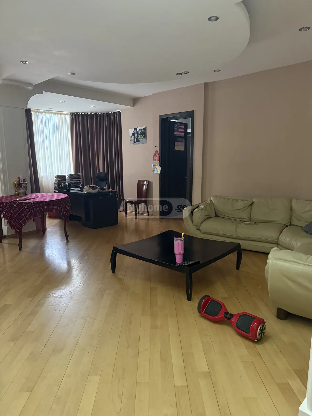 For Rent 5 room  Apartment in Vake dist.