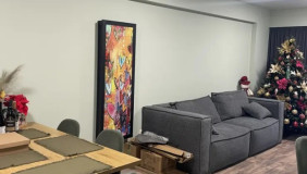 იყიდება 2 ოთახიანი  ბინა ვაკეში