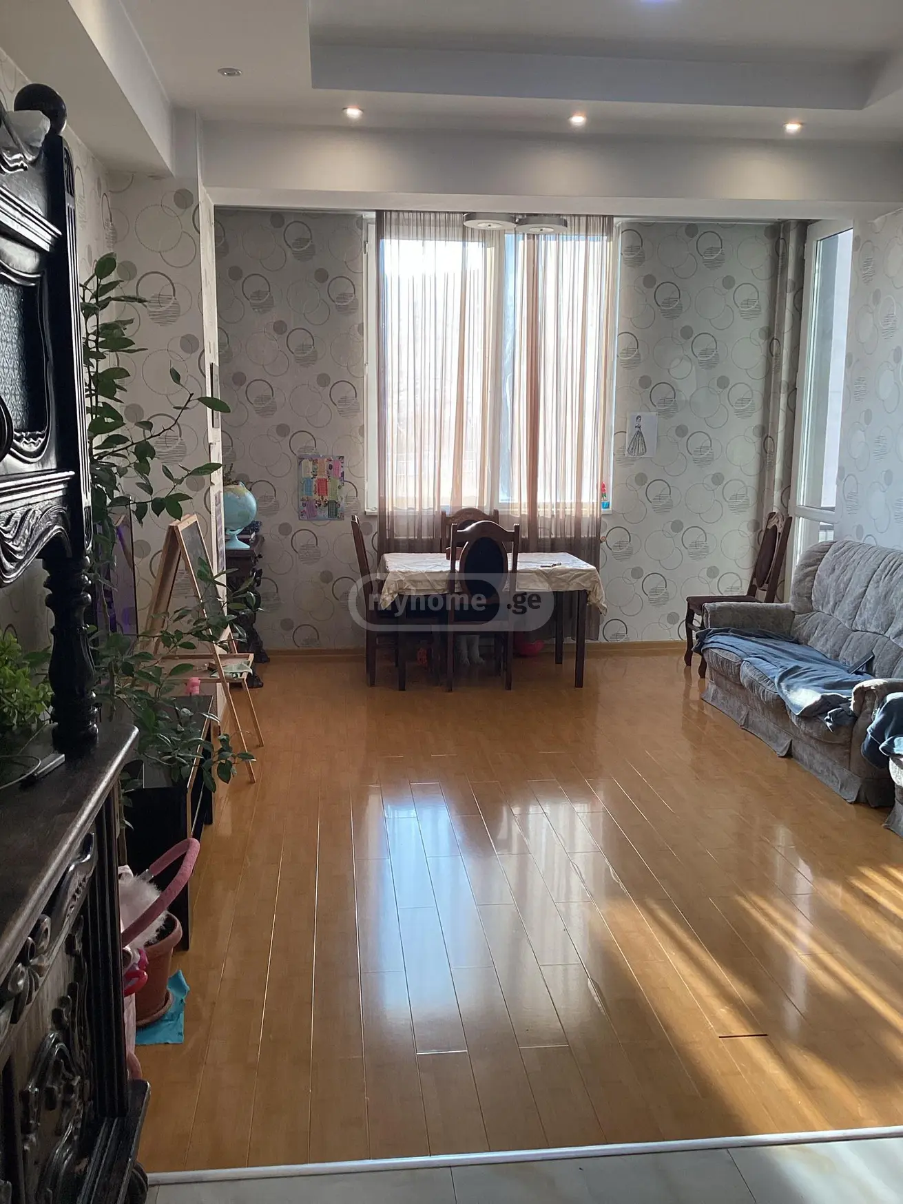 იყიდება მშენებარე ბინა ვაკეში