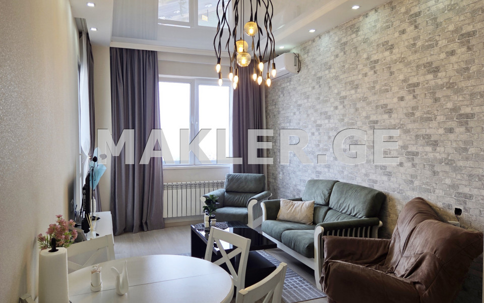  Продается 2 комнатная  Квартира в Сабуртало  на ул. Бочоришвили 