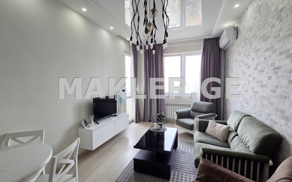  For Sale 2 room  Apartment in Saburtalo dist.  in Bochorishvili st. 