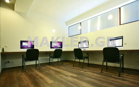  ქირავდება 75 m² ფართობის კომერციული ფართი საბურთალოზე  საირმის ქუჩაზე 