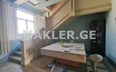  For Sale 4 room  Apartment in Chugureti dist.  in D. Uznadze st. 